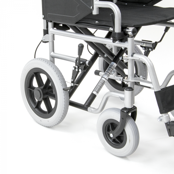 Reinforced Wheelchair with Medium-Sized Wheels VT203